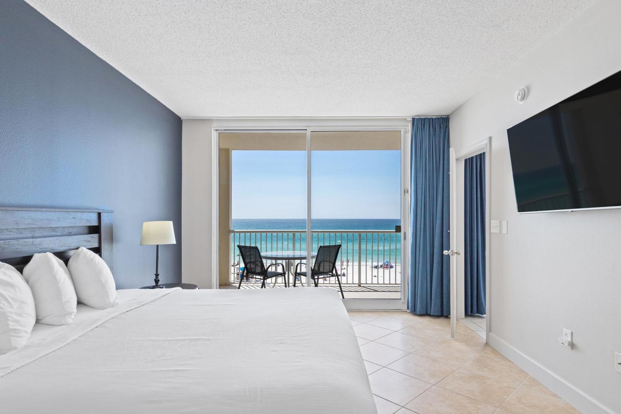 Official Majestic Beach Resort - Over 60 Units - All Ocean Front, Panama City Beach, Fl Exterior foto