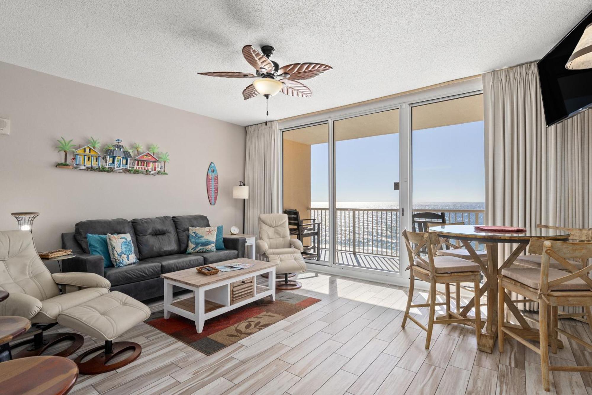 Official Majestic Beach Resort - Over 60 Units - All Ocean Front, Panama City Beach, Fl Exterior foto